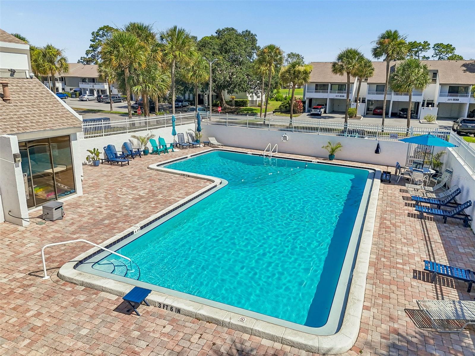 2117 LAKEWOOD CLUB DRIVE S, #7-N, St Petersburg, FL 33712
