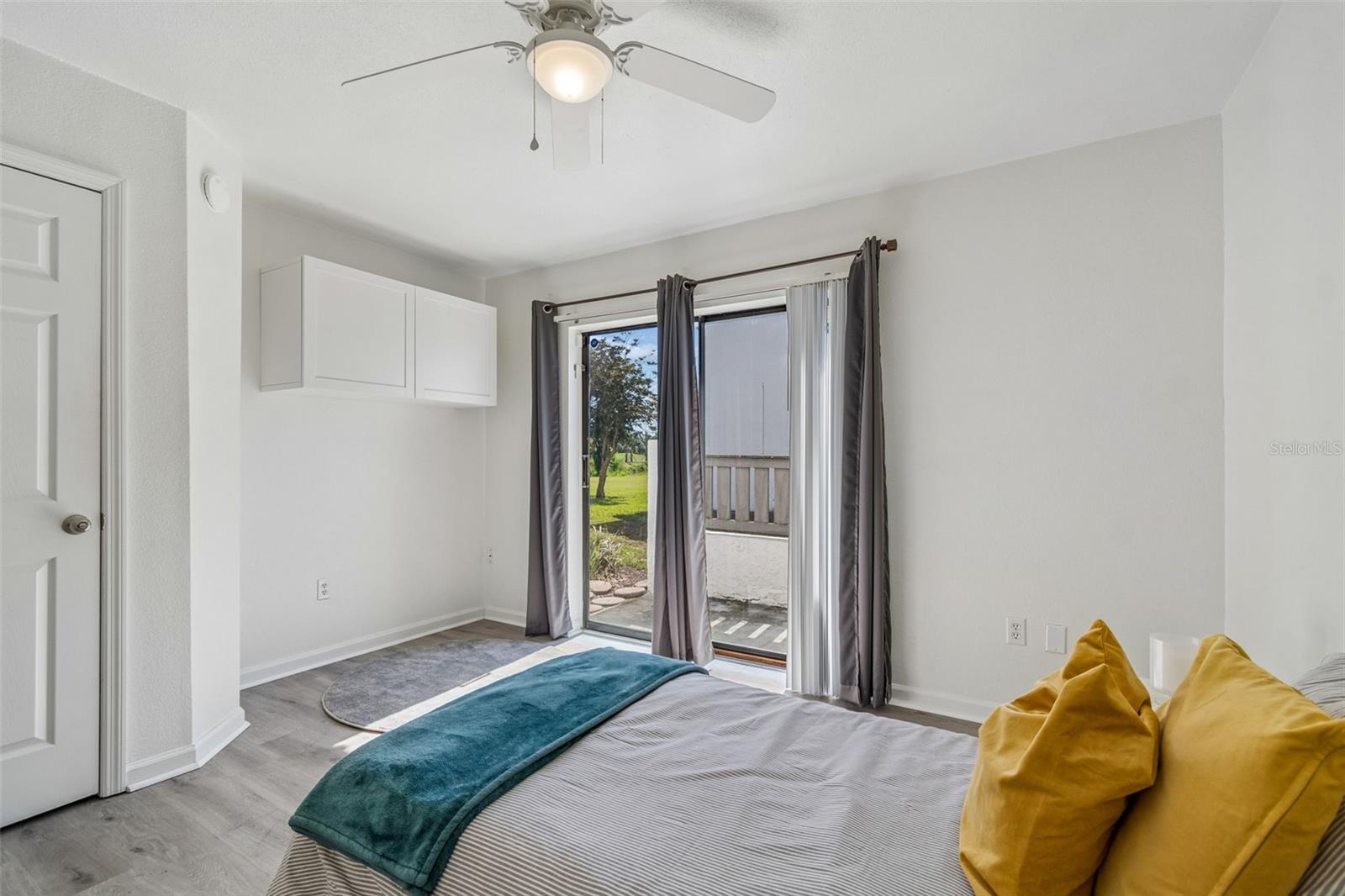 2117 LAKEWOOD CLUB DRIVE S, #7-N, St Petersburg, FL 33712
