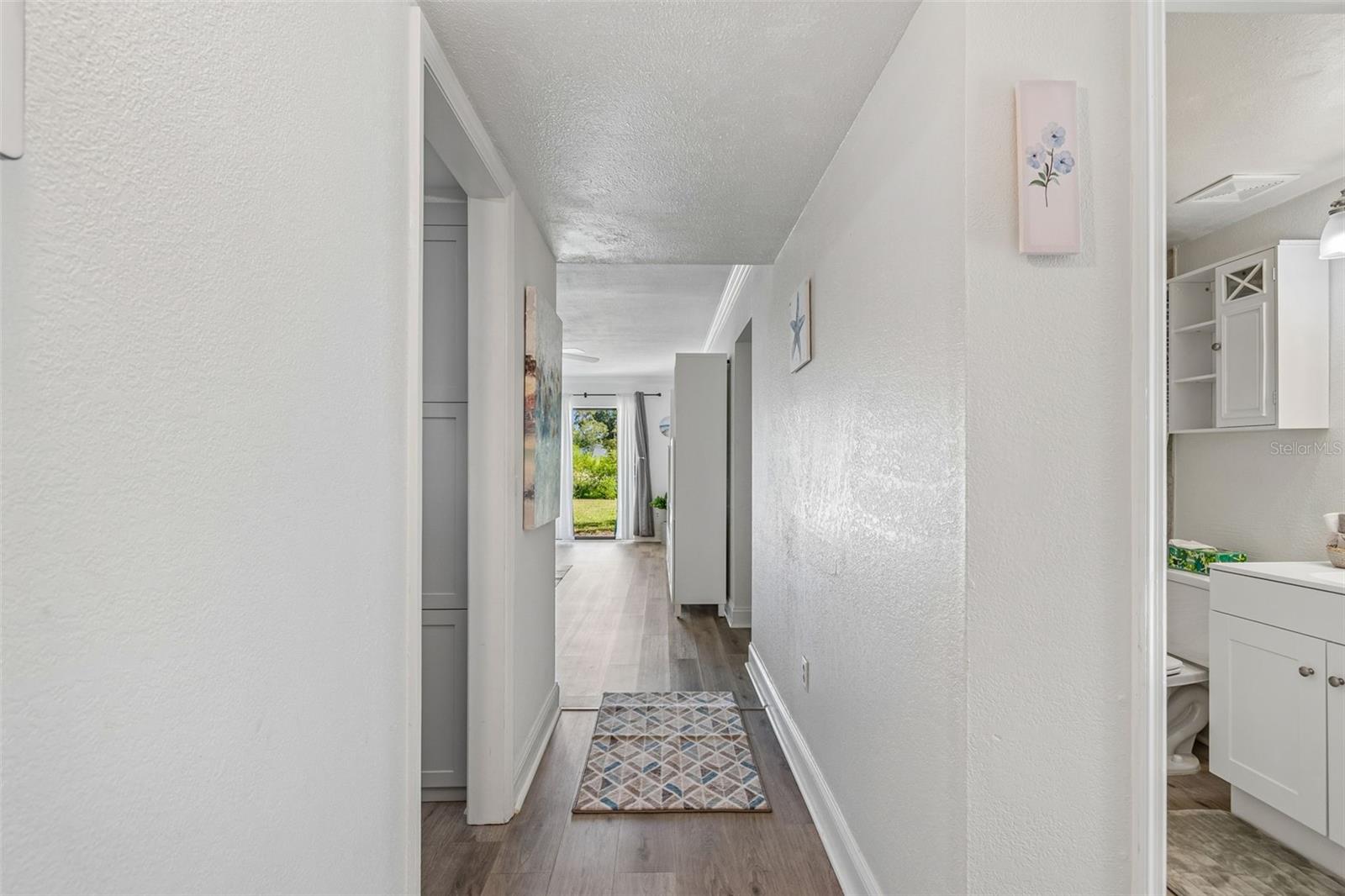 2117 LAKEWOOD CLUB DRIVE S, #7-N, St Petersburg, FL 33712