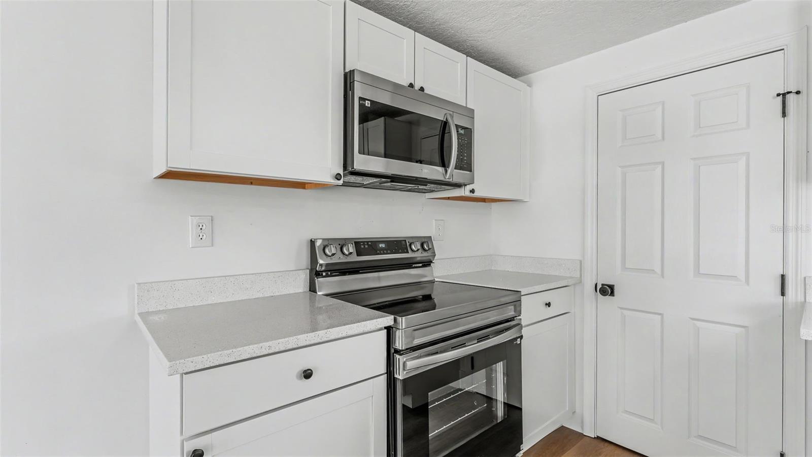 1726 CORDOVA CIRCLE W, Lakeland, FL 33801 1726 CORDOVA CIRCLE W, Lakeland, FL 33801