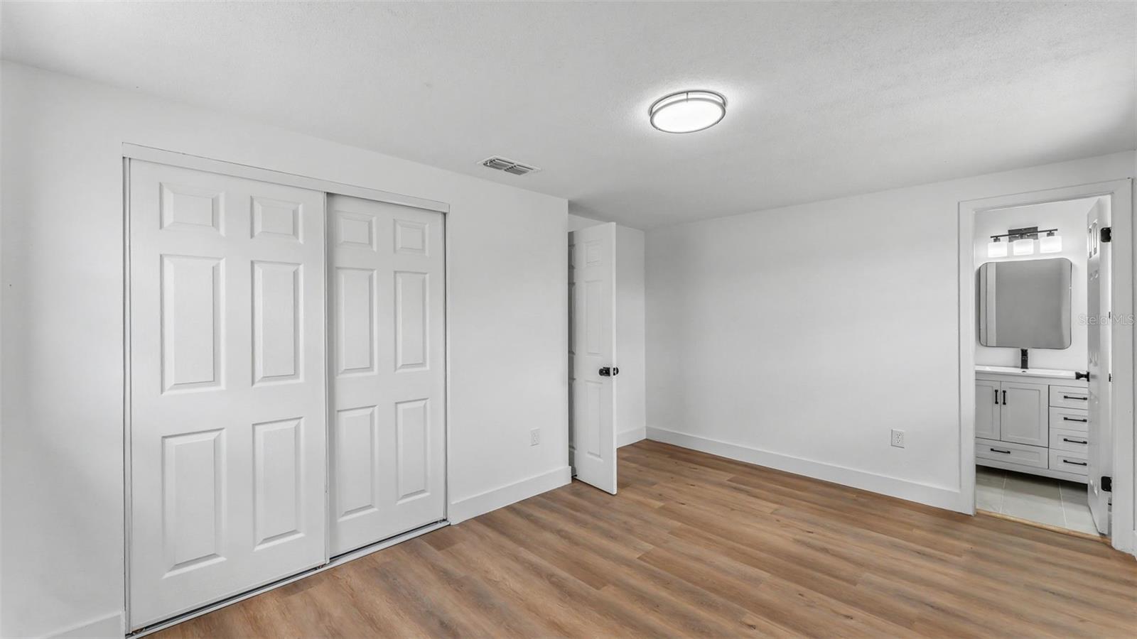 1726 CORDOVA CIRCLE W, Lakeland, FL 33801