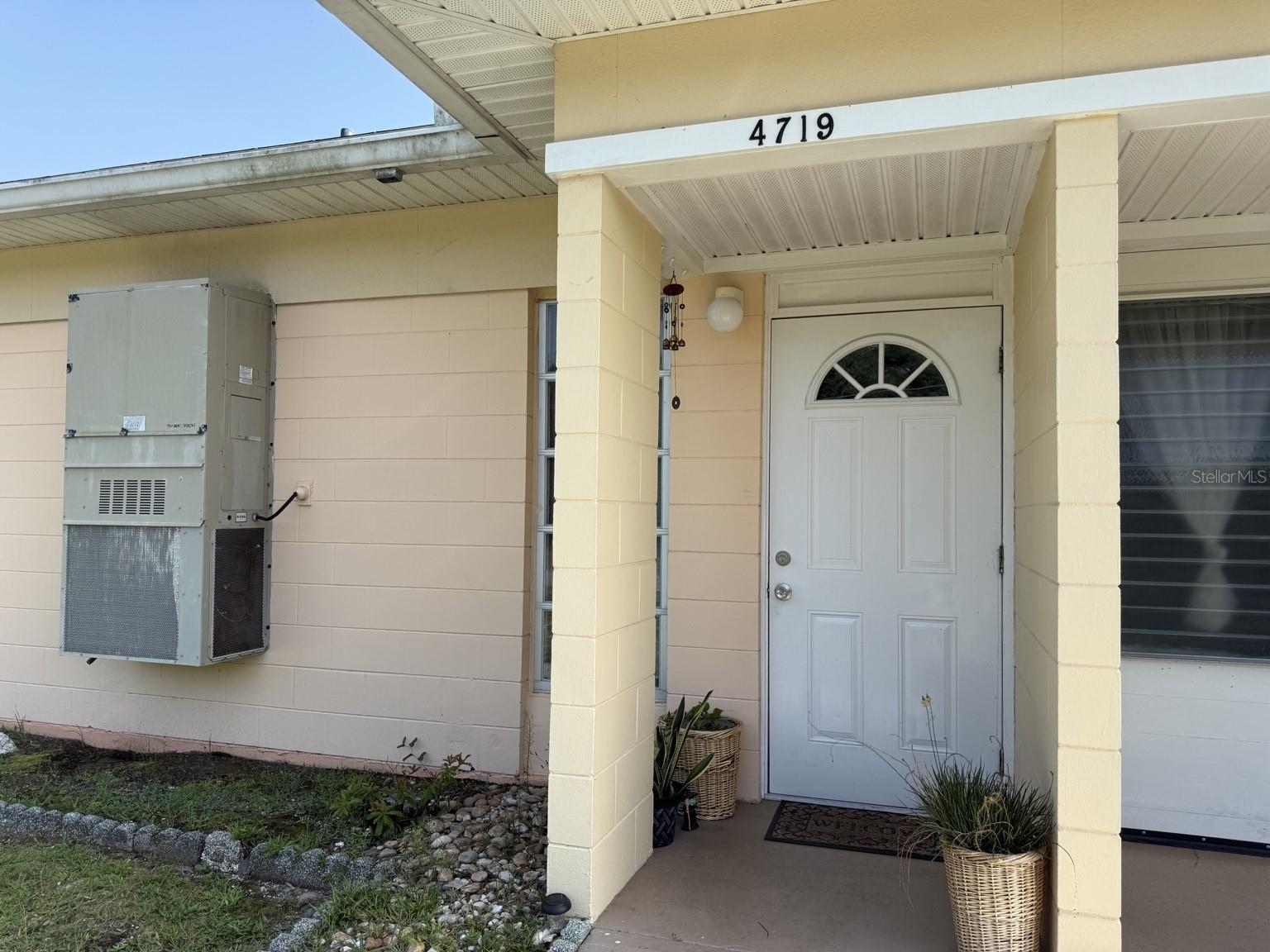 4719 CLUB CIRCLE, Lake Wales, FL 33854 4719 CLUB CIRCLE, Lake Wales, FL 33854
