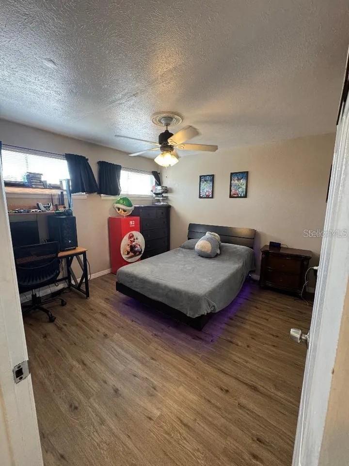 1836 WARRINGWOOD DRIVE, #B4, Orlando, FL 32839