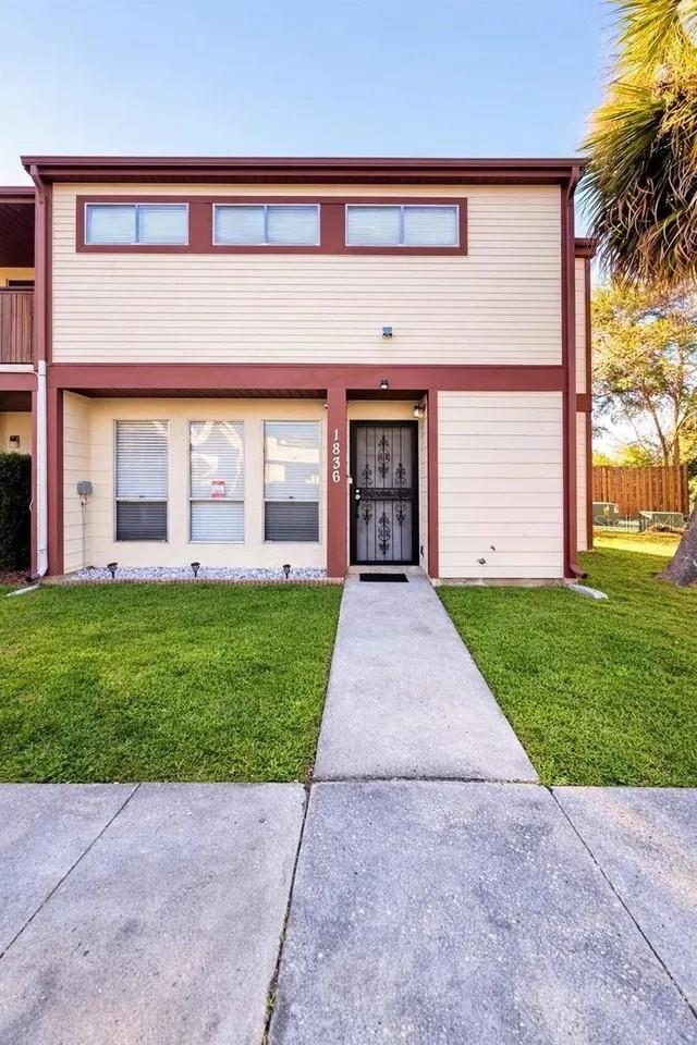 1836 WARRINGWOOD DRIVE, #B4, Orlando, FL 32839 1836 WARRINGWOOD DRIVE, #B4, Orlando, FL 32839