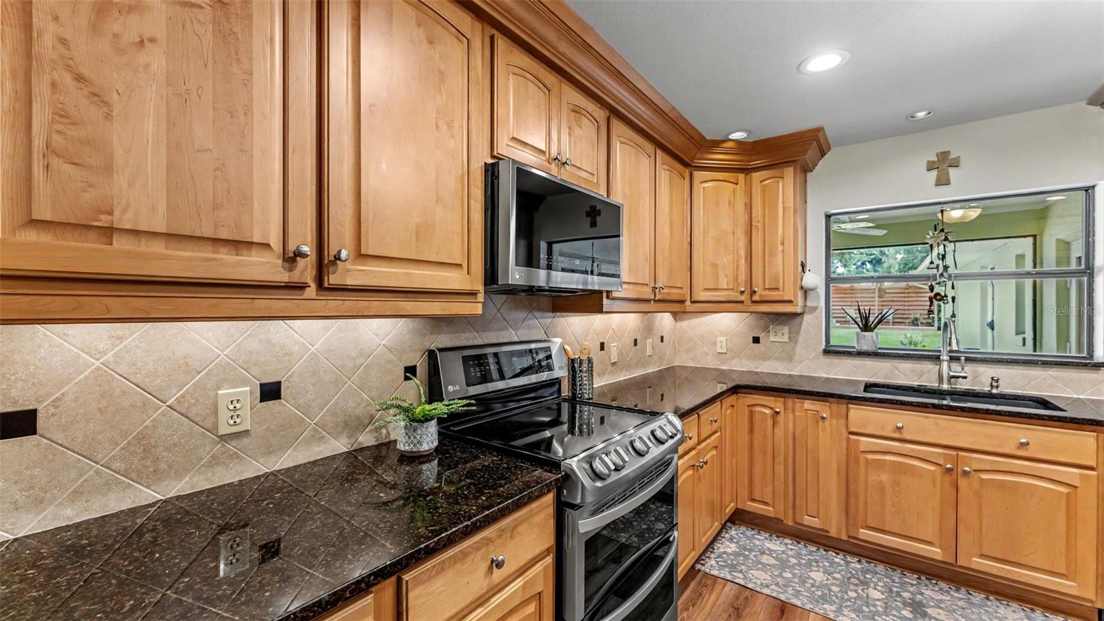 4765 HIGHLANDS PLACE CIRCLE, Lakeland, FL 33813 4765 HIGHLANDS PLACE CIRCLE, Lakeland, FL 33813