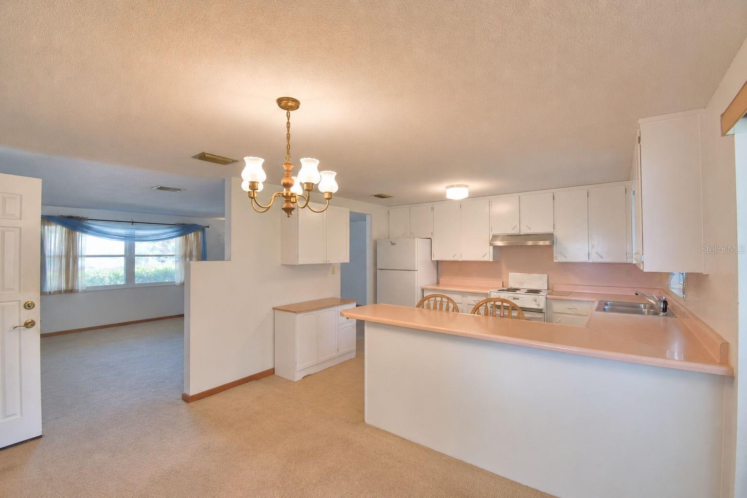 2521 MCCRANIE PLACE, Lakeland, FL 33801