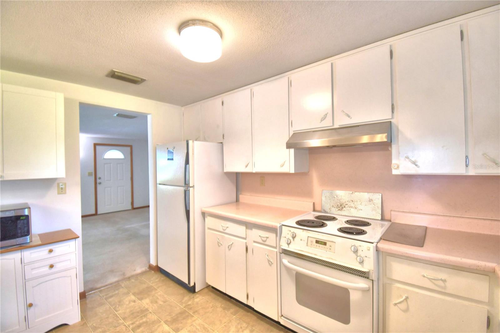 2521 MCCRANIE PLACE, Lakeland, FL 33801