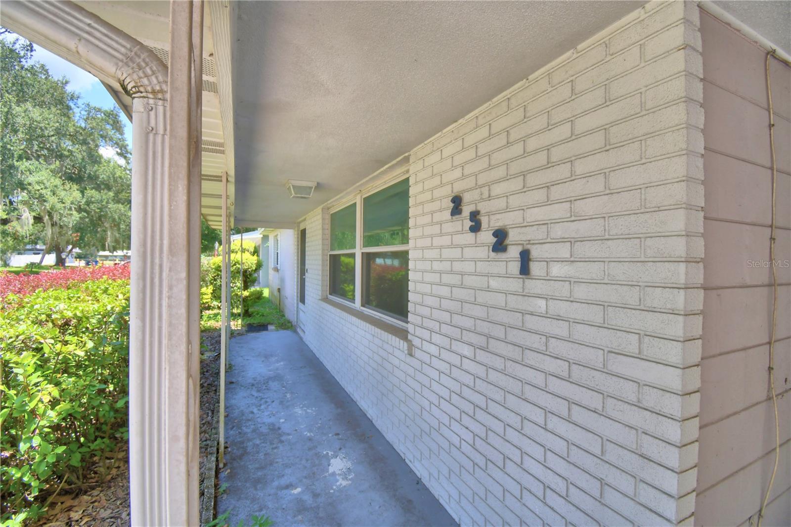 2521 MCCRANIE PLACE, Lakeland, FL 33801