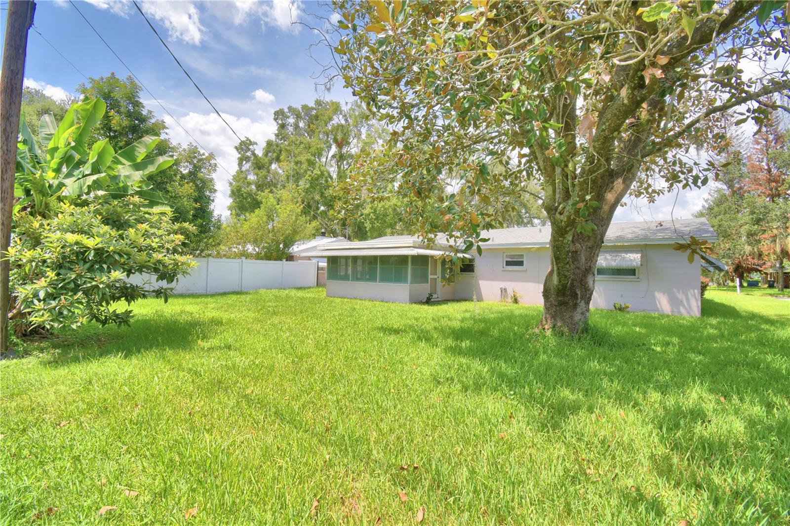 2521 MCCRANIE PLACE, Lakeland, FL 33801