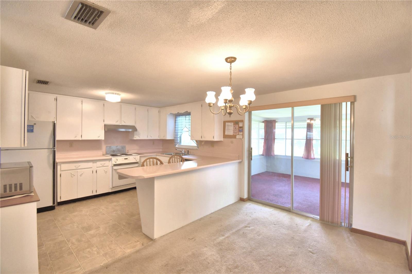 2521 MCCRANIE PLACE, Lakeland, FL 33801