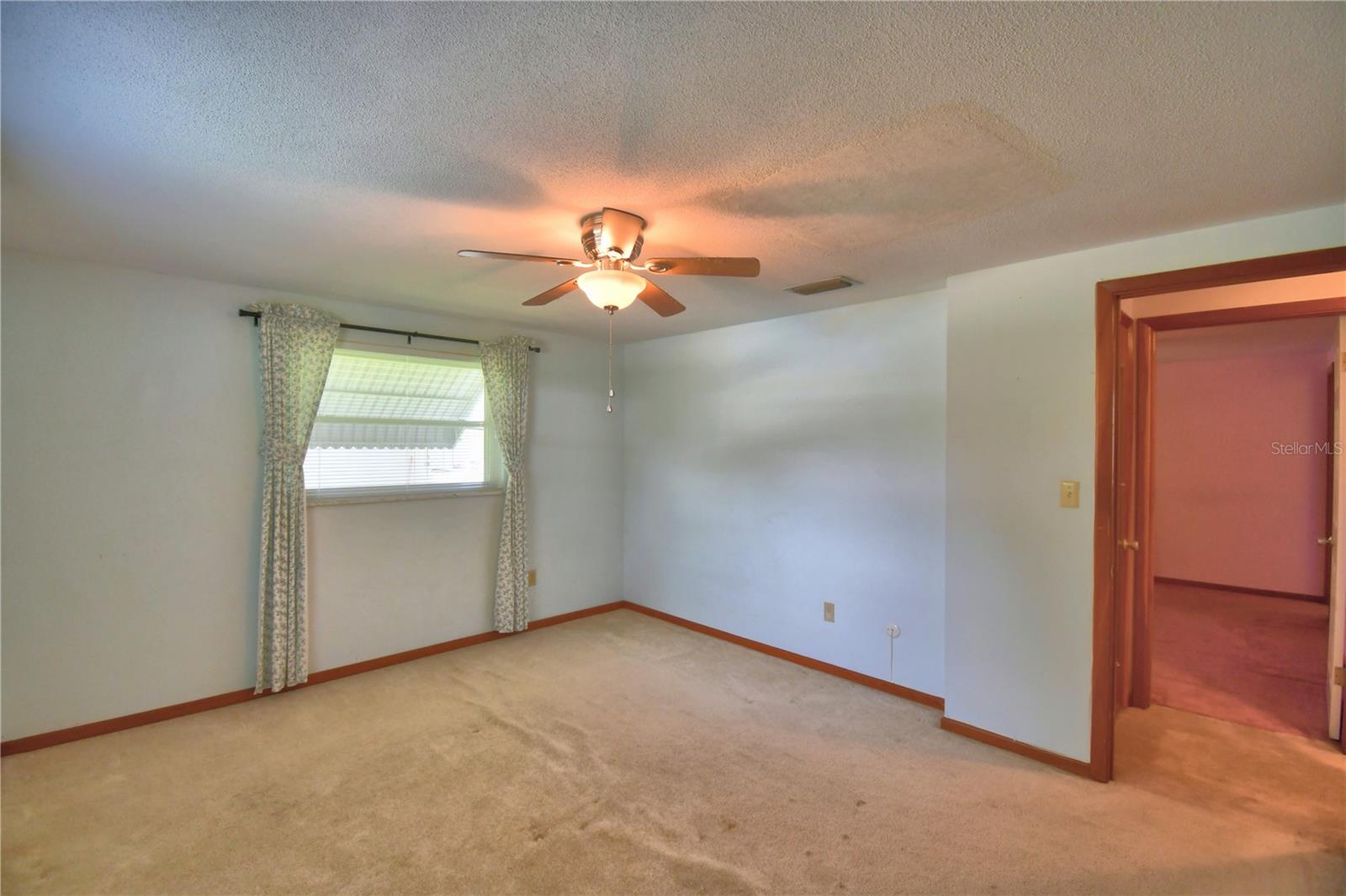 2521 MCCRANIE PLACE, Lakeland, FL 33801