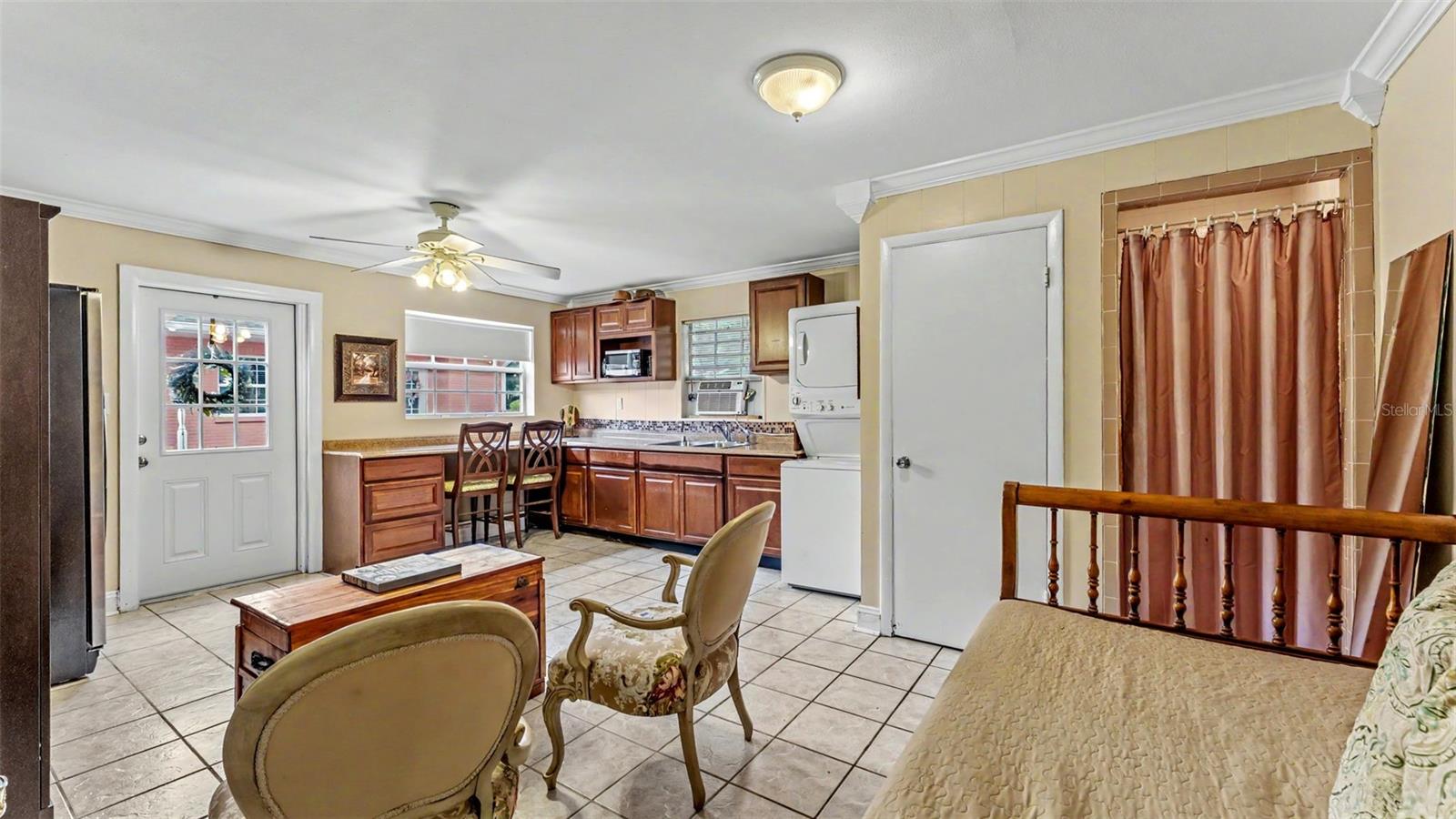 Detached Suite