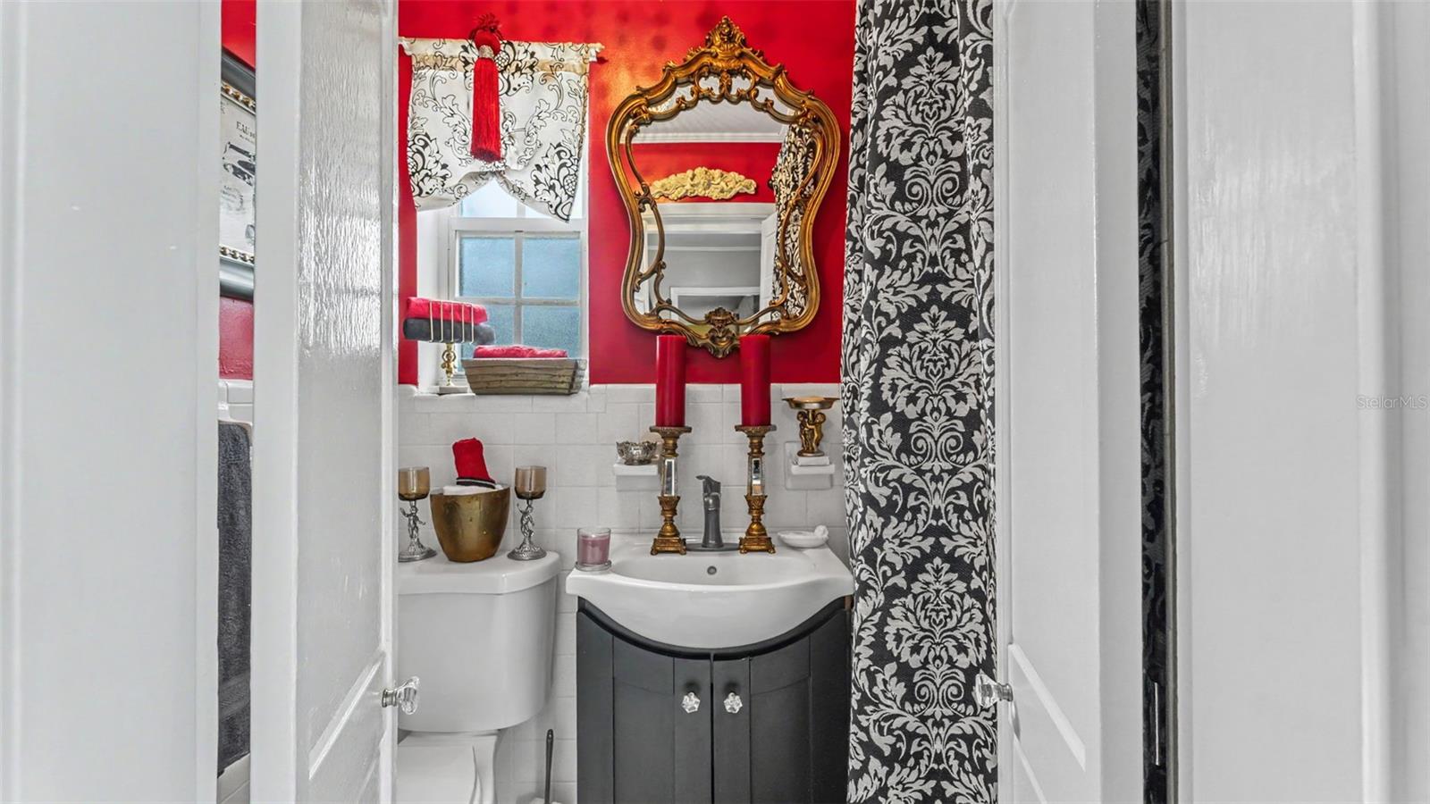 2nd Bathroom