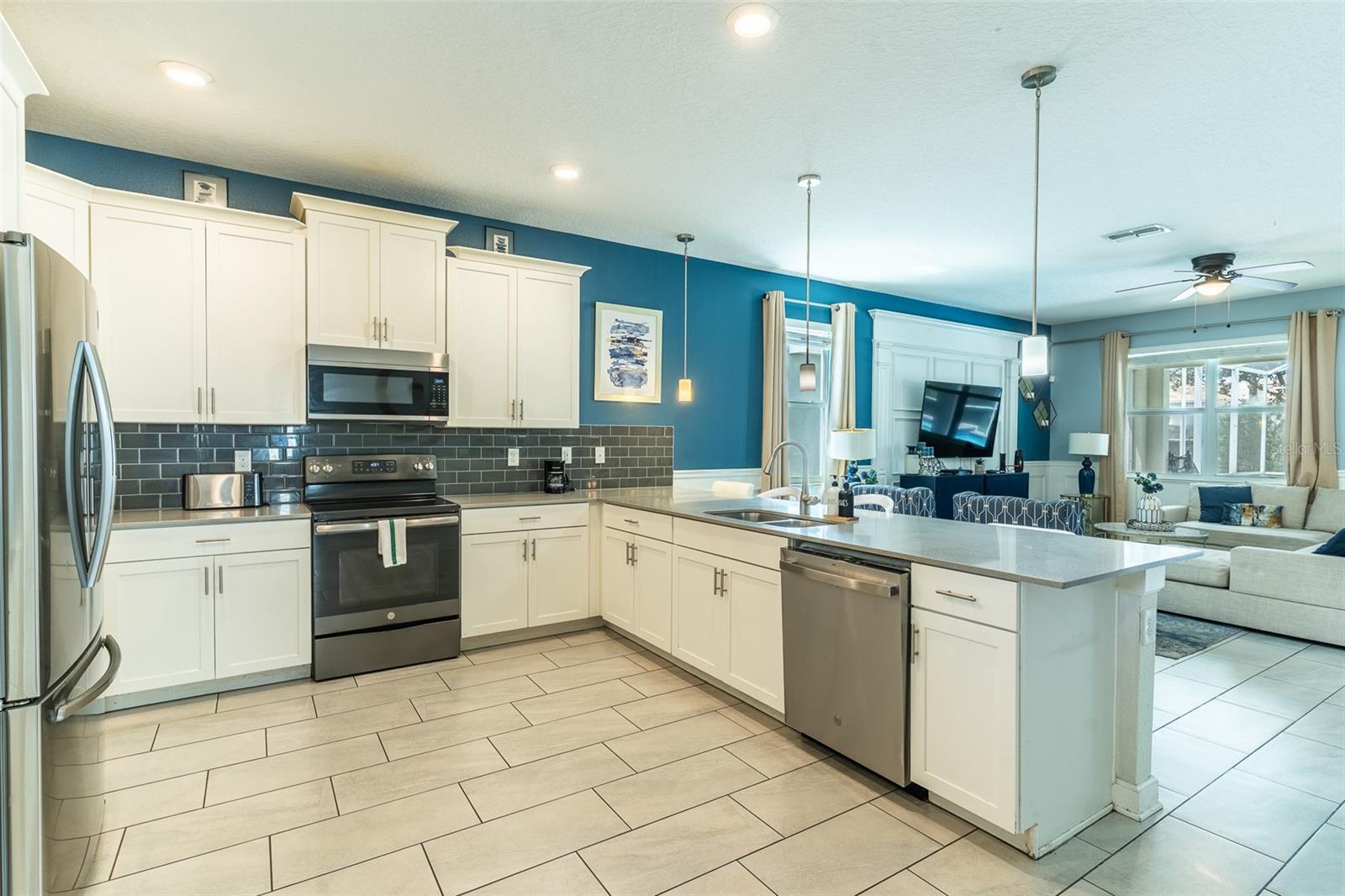 1532 MAIDSTONE COURT, Davenport, FL 33896