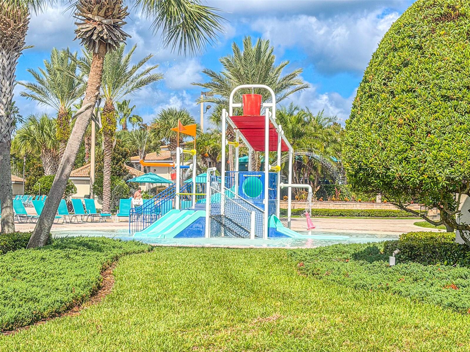 561 PEBBLE BEACH DRIVE, Davenport, FL 33896