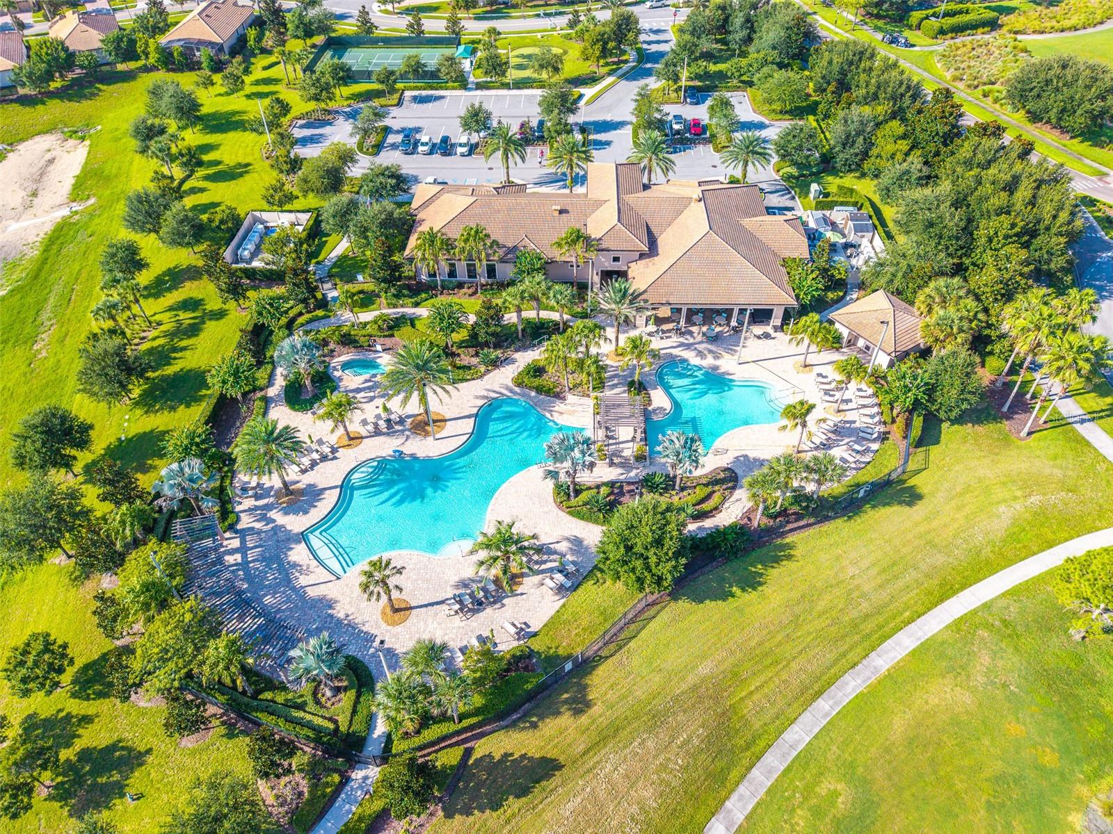 561 PEBBLE BEACH DRIVE, Davenport, FL 33896