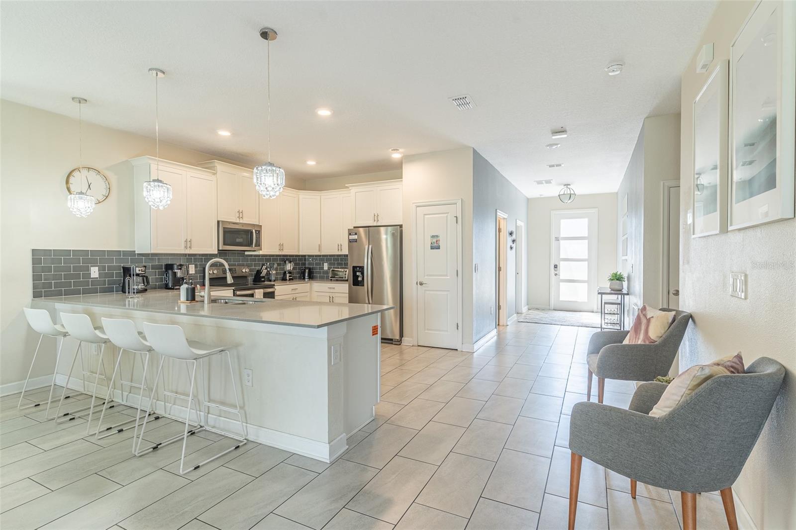 561 PEBBLE BEACH DRIVE, Davenport, FL 33896