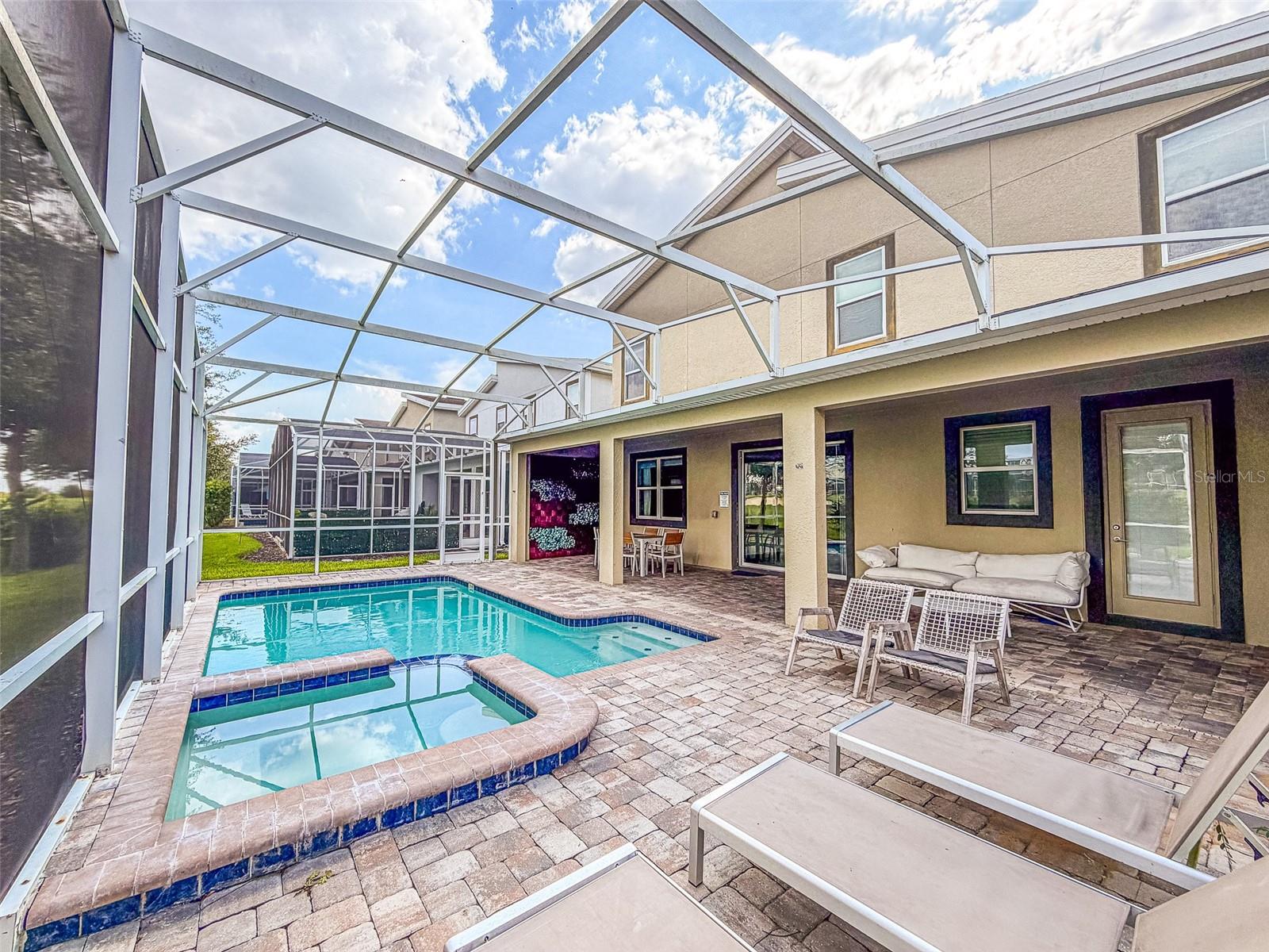 561 PEBBLE BEACH DRIVE, Davenport, FL 33896