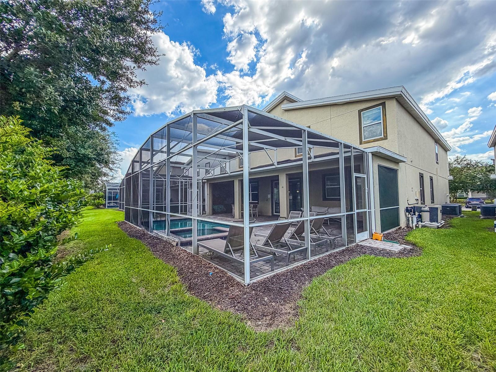 561 PEBBLE BEACH DRIVE, Davenport, FL 33896