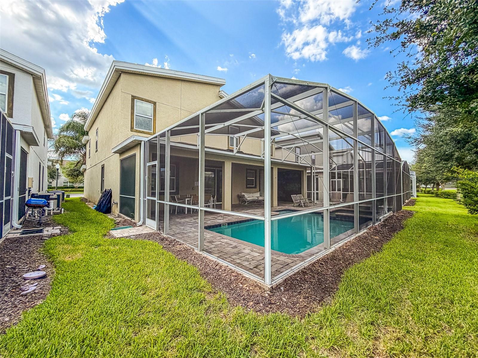 561 PEBBLE BEACH DRIVE, Davenport, FL 33896