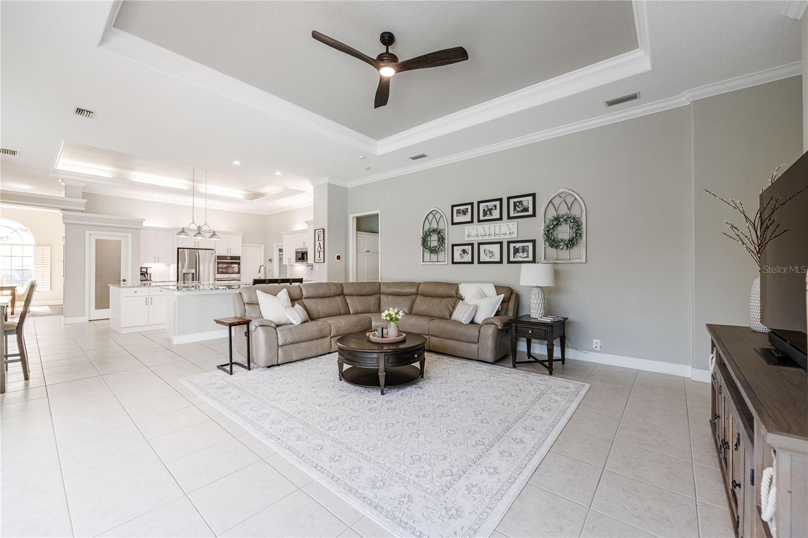 1221 VISTA HILLS DRIVE, Lakeland, FL 33813