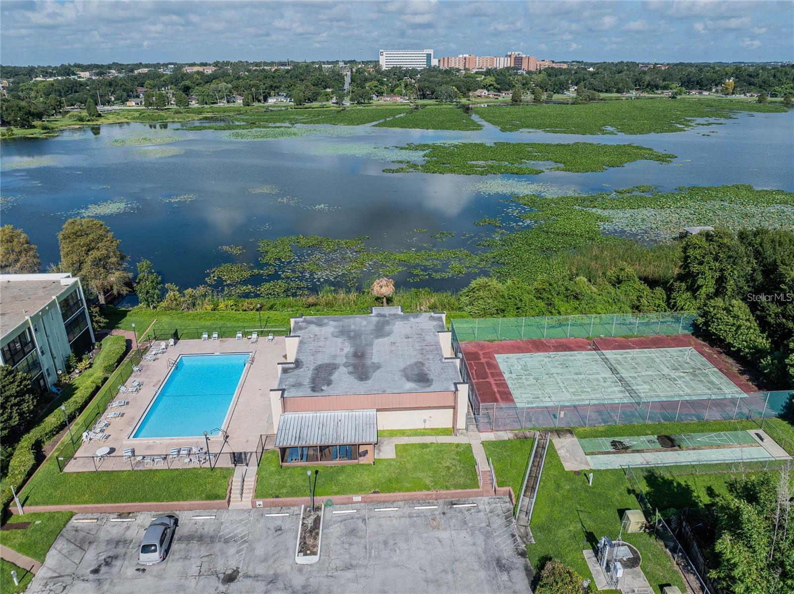 1130 N LAKE PARKER AVENUE, #C229, Lakeland, FL 33805