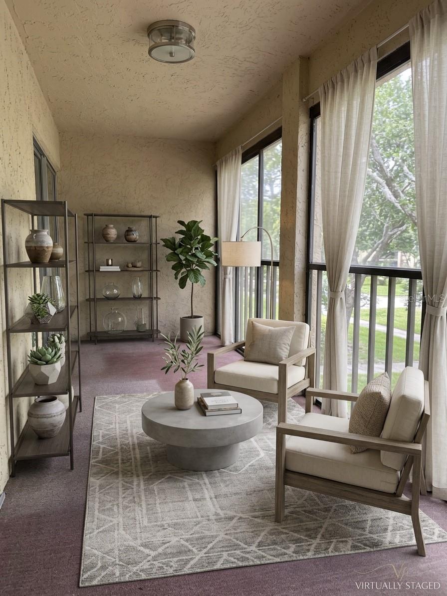 Screened in Porch