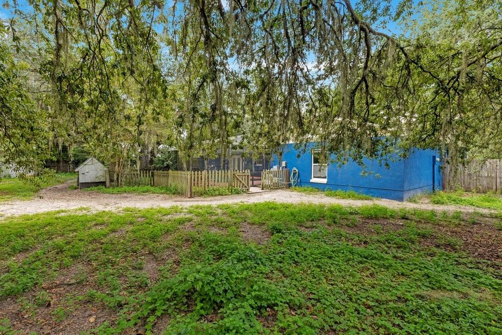 1121 OLD POLK CITY ROAD, Lakeland, FL 33809