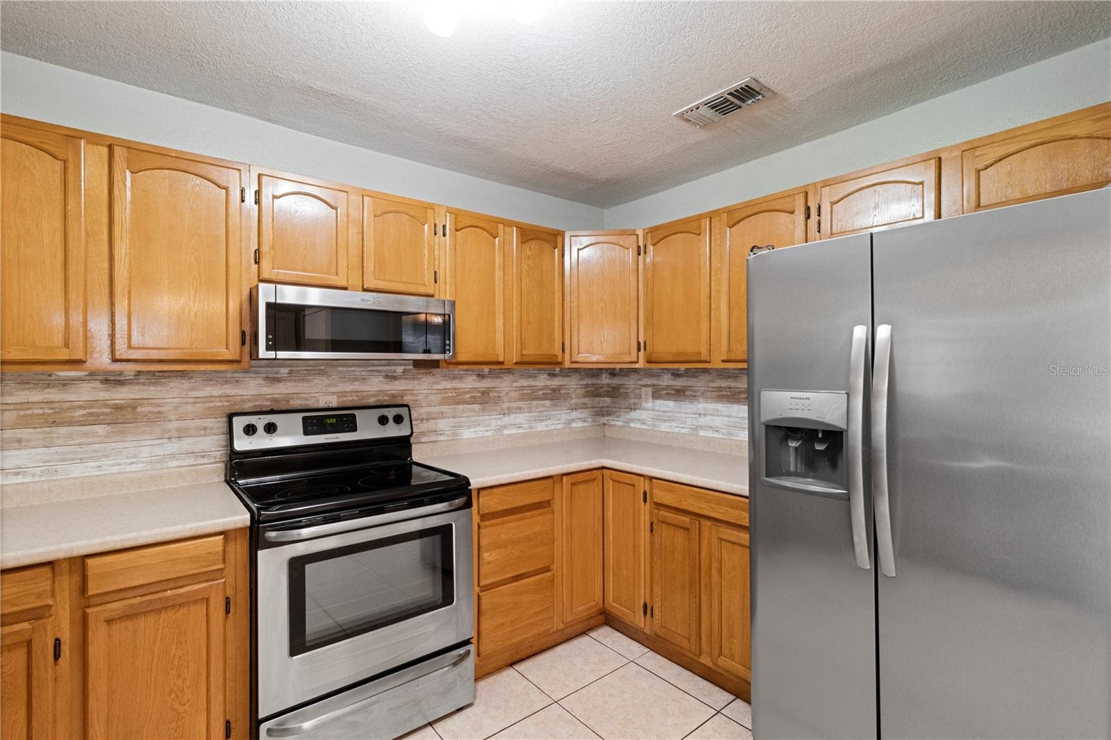288 CHERRY LAUREL LANE, Winter Haven, FL 33880