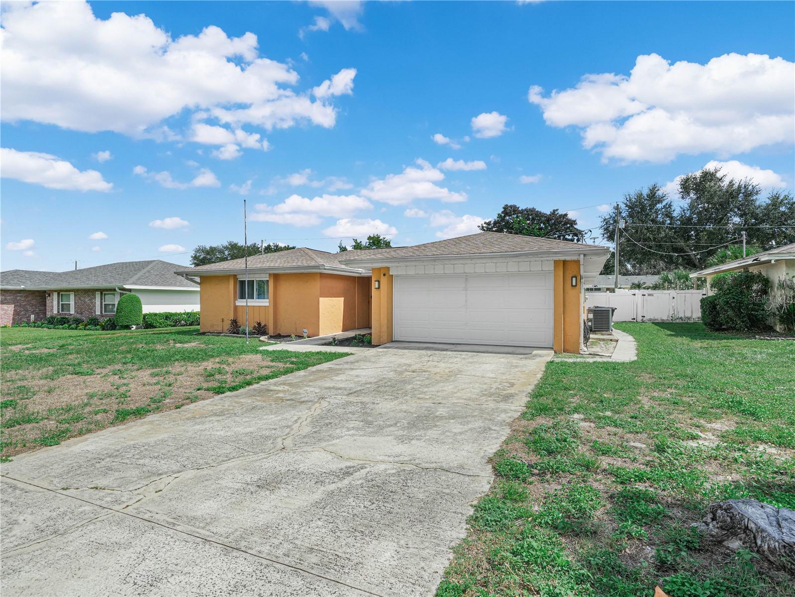 437 BROWARD TERRACE, Winter Haven, FL 33884