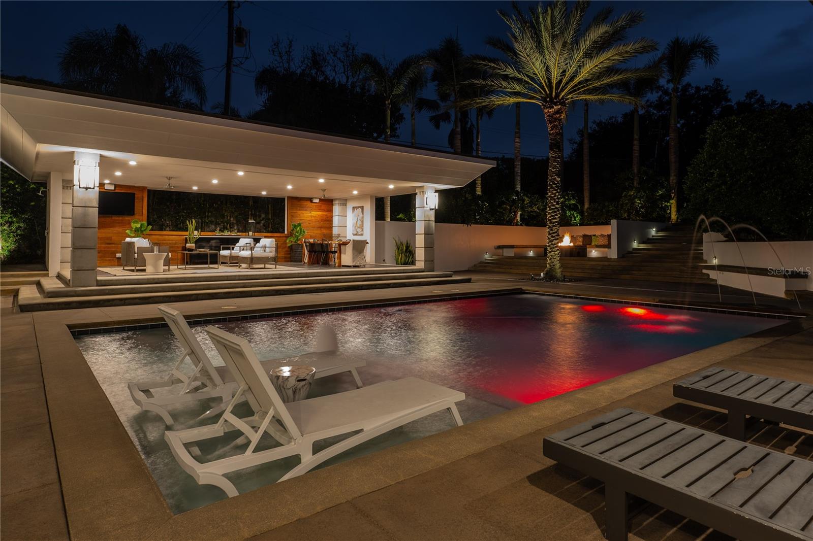 Pool/Patio