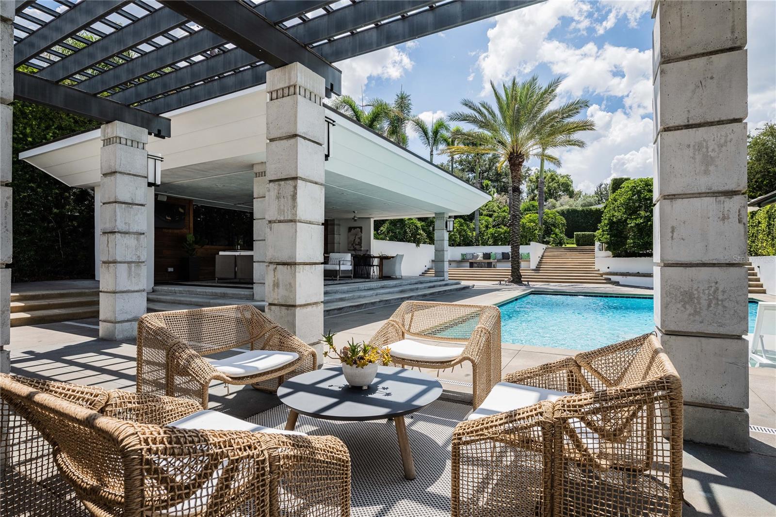 Patio/Pool
