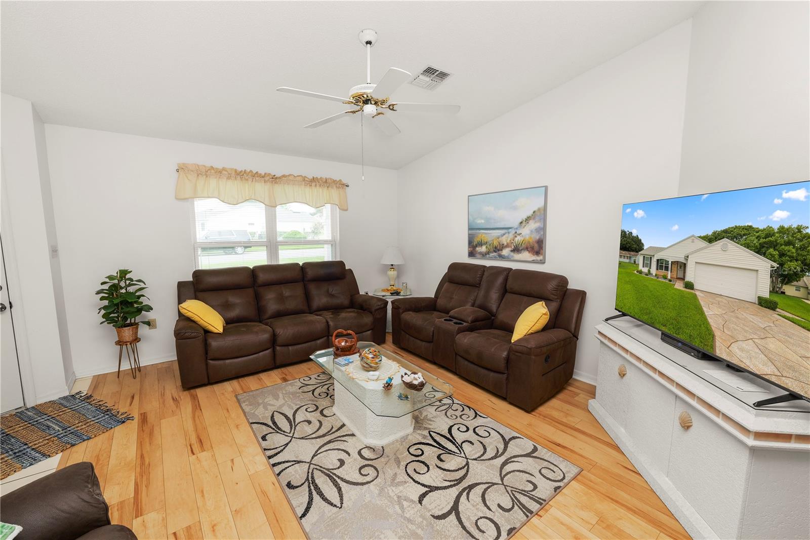 1120 PARAKEET TRAIL, Lakeland, FL 33809