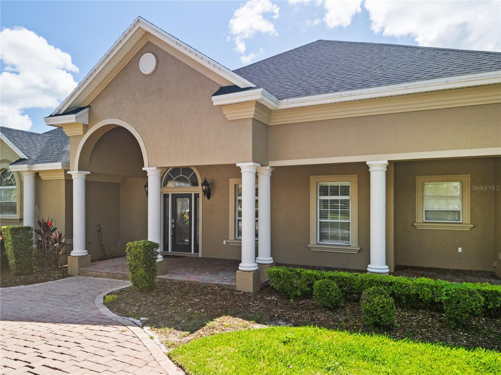 9513 WATERFORD OAKS BOULEVARD, Winter Haven, FL 33884 9513 WATERFORD OAKS BOULEVARD, Winter Haven, FL 33884