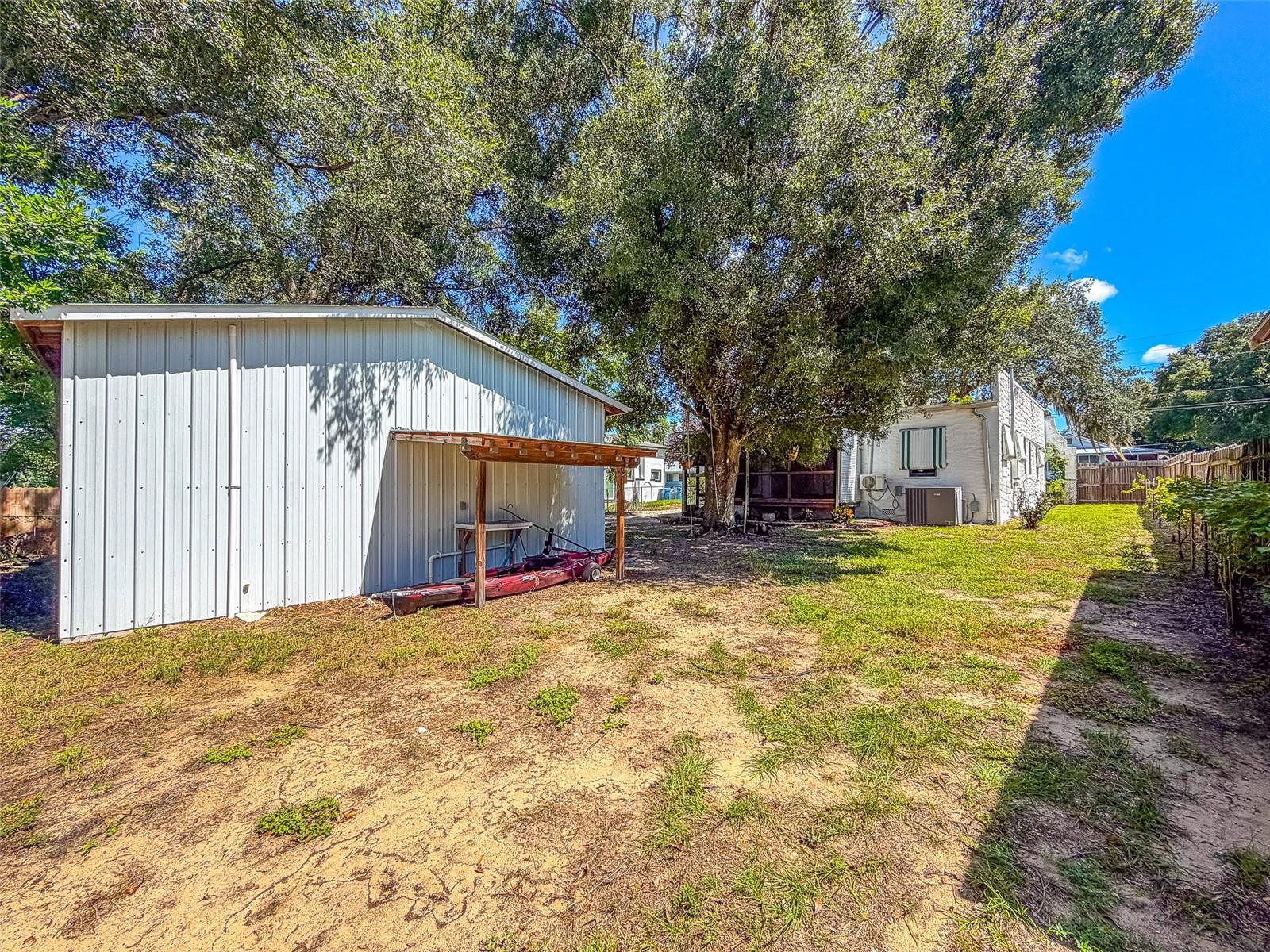 528 S 8TH STREET, Lake Wales, FL 33853