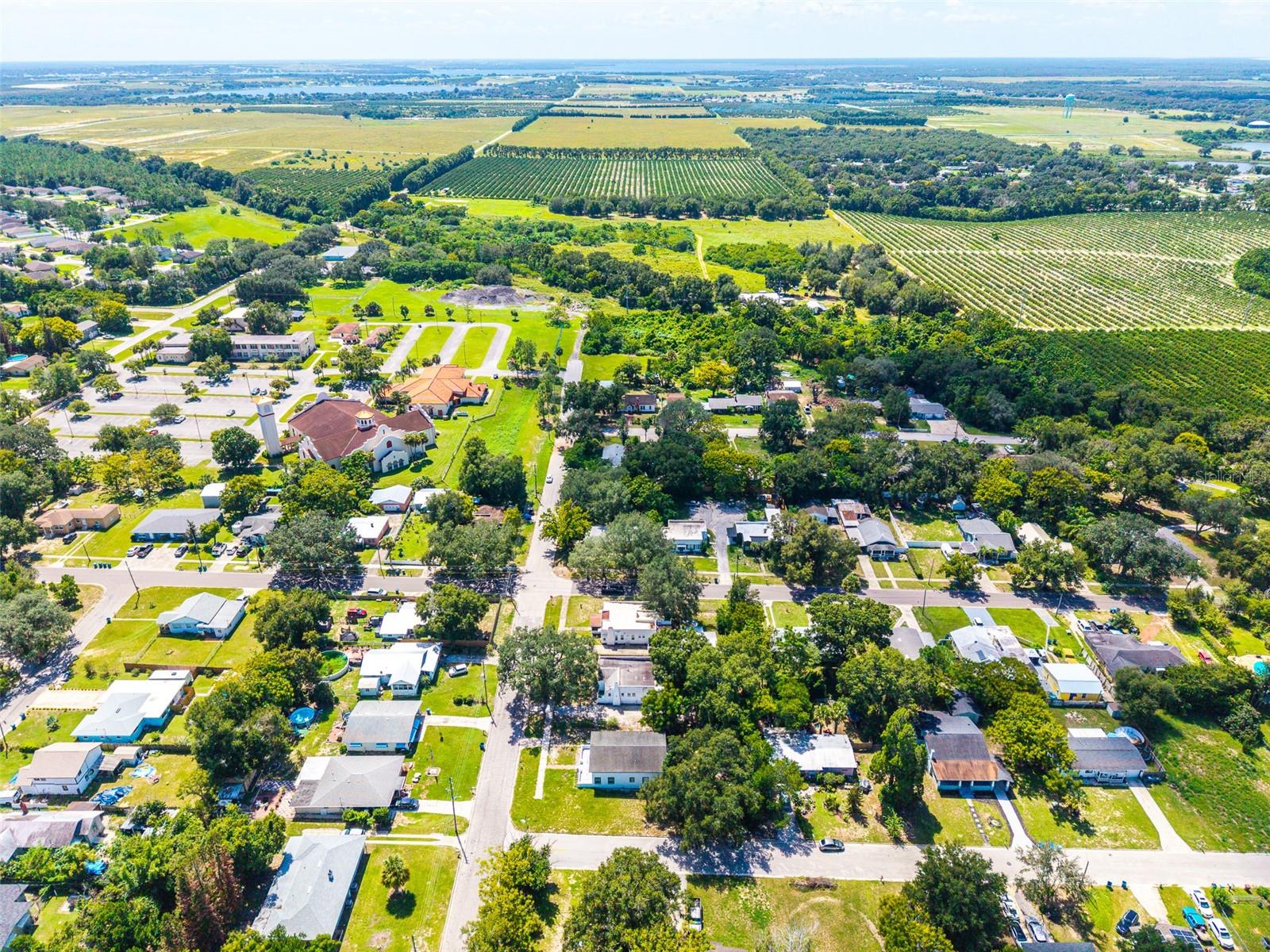 528 S 8TH STREET, Lake Wales, FL 33853