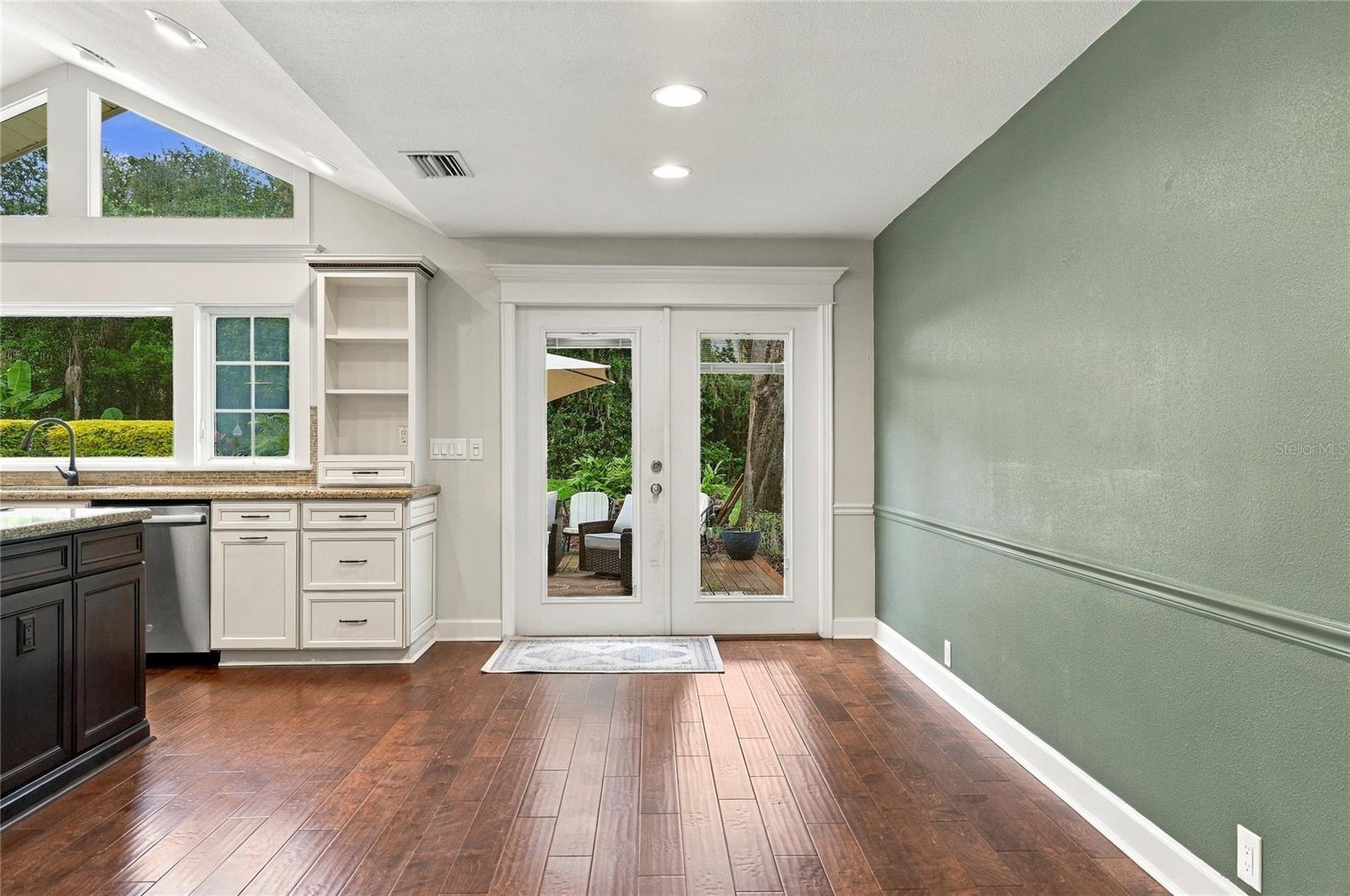 828 BROOKWOOD DRIVE, Lakeland, FL 33813