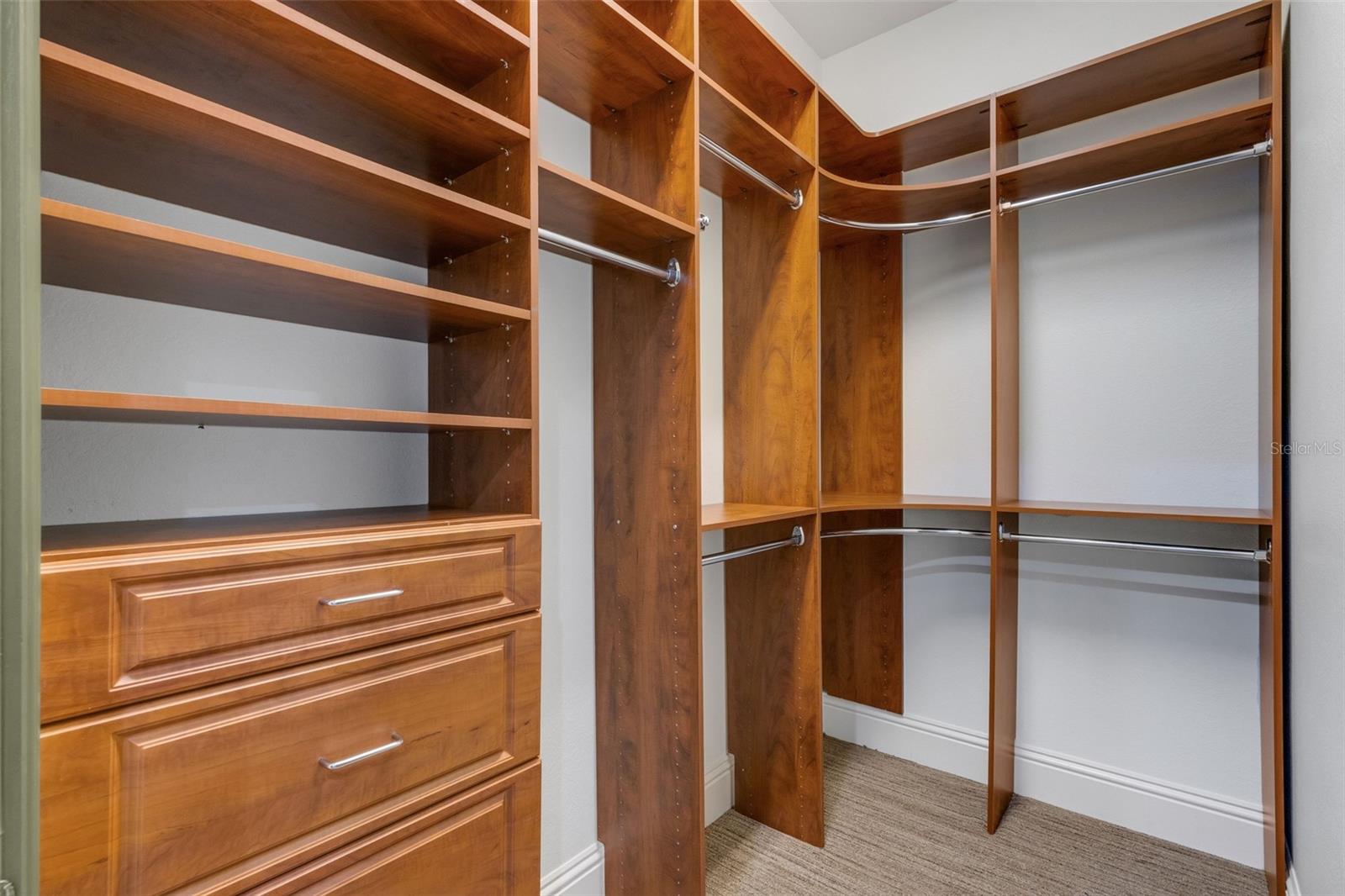That maximize space for even the most entensive wardrobes.