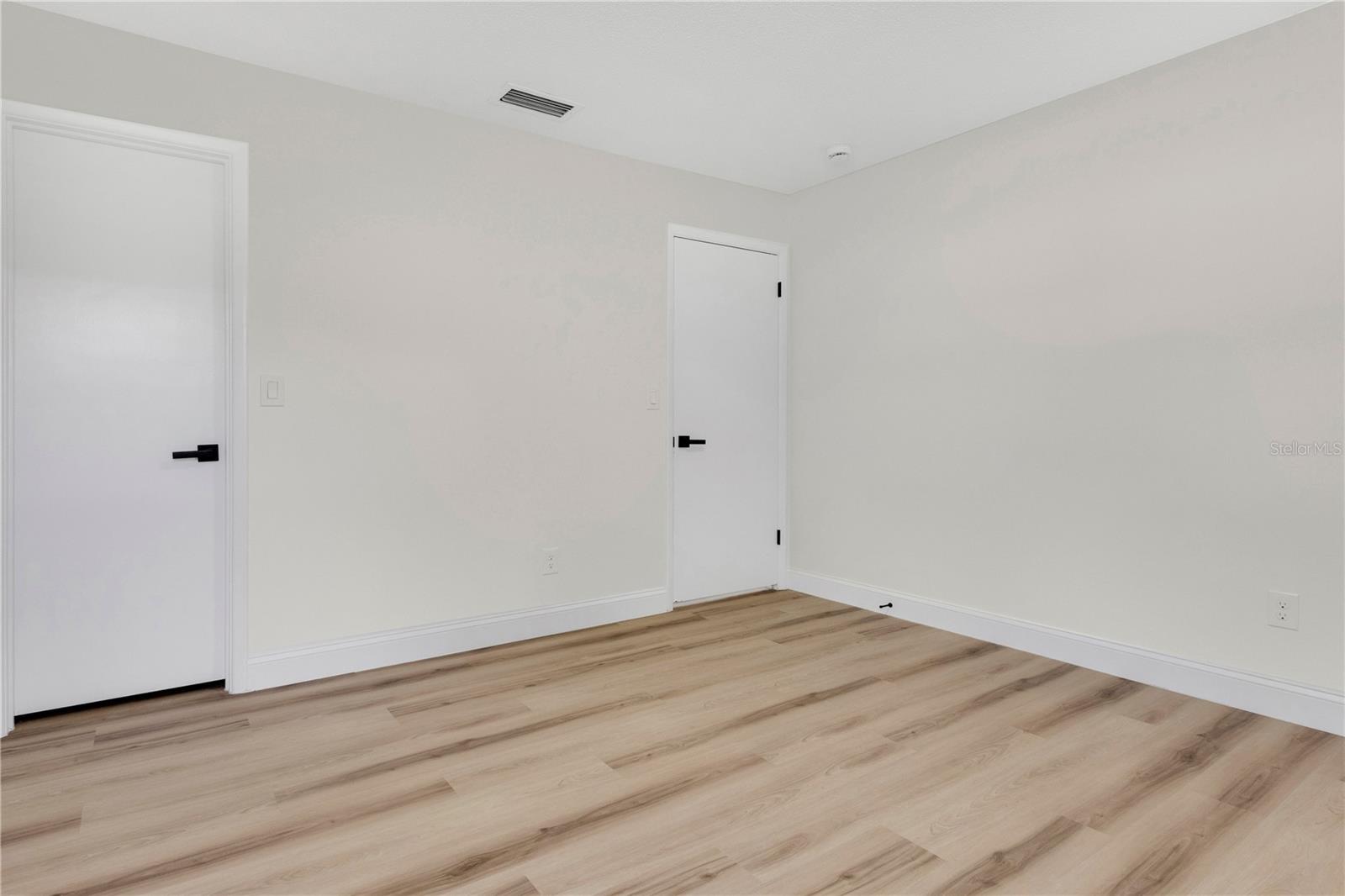 841 E VALENCIA STREET, Lakeland, FL 33805