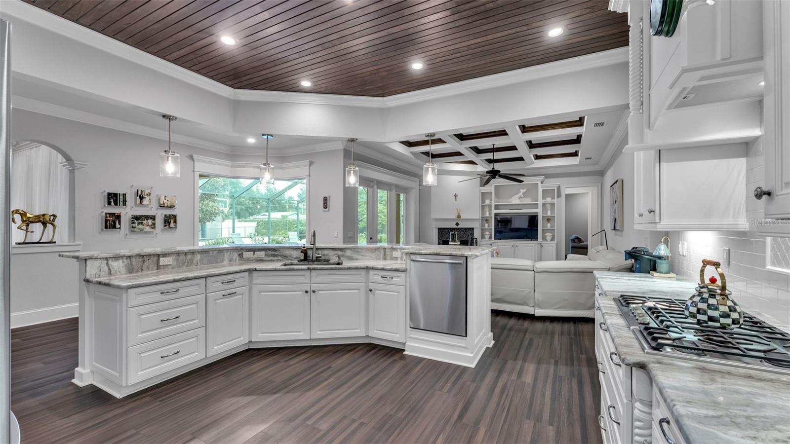 6626 CRESCENT WOODS CIRCLE, Lakeland, FL 33813