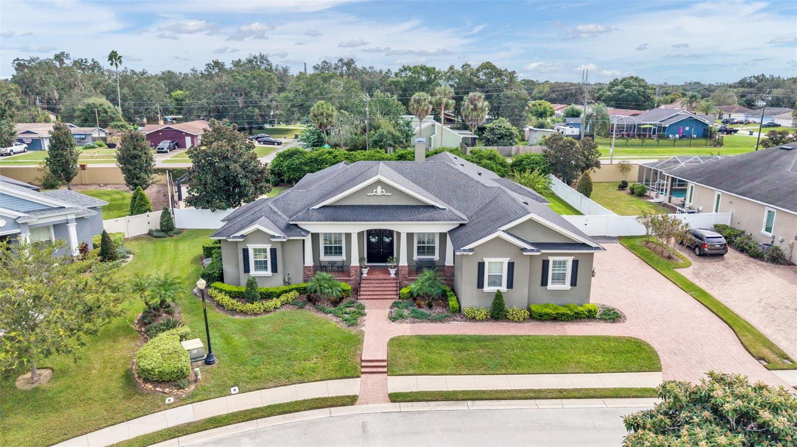 6626 CRESCENT WOODS CIRCLE, Lakeland, FL 33813