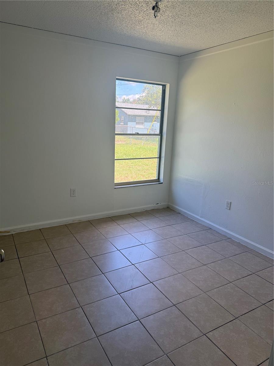 2109 N 13TH STREET N, Haines City, FL 33844