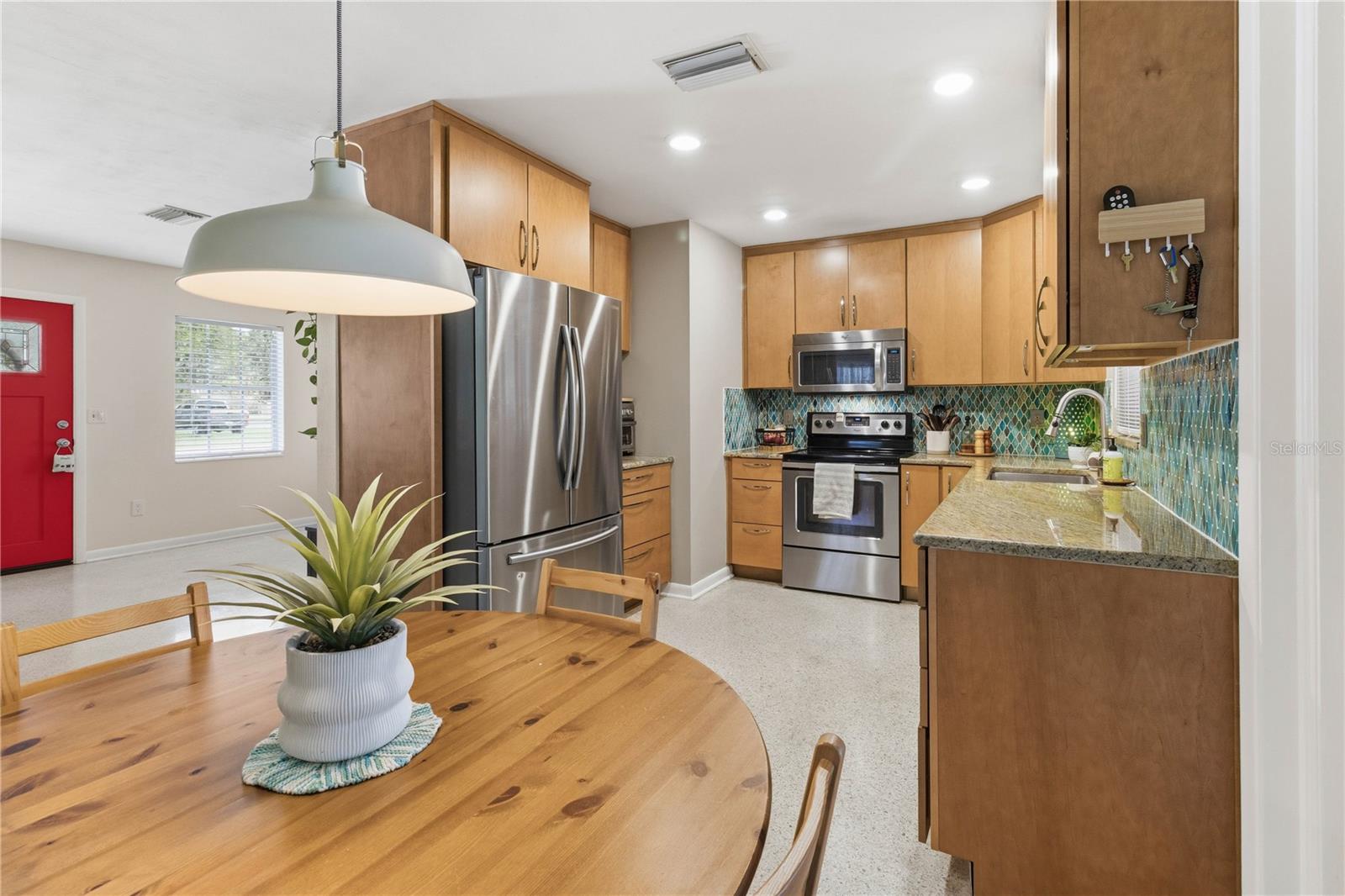 222 6TH STREET NE, Fort Meade, FL 33841