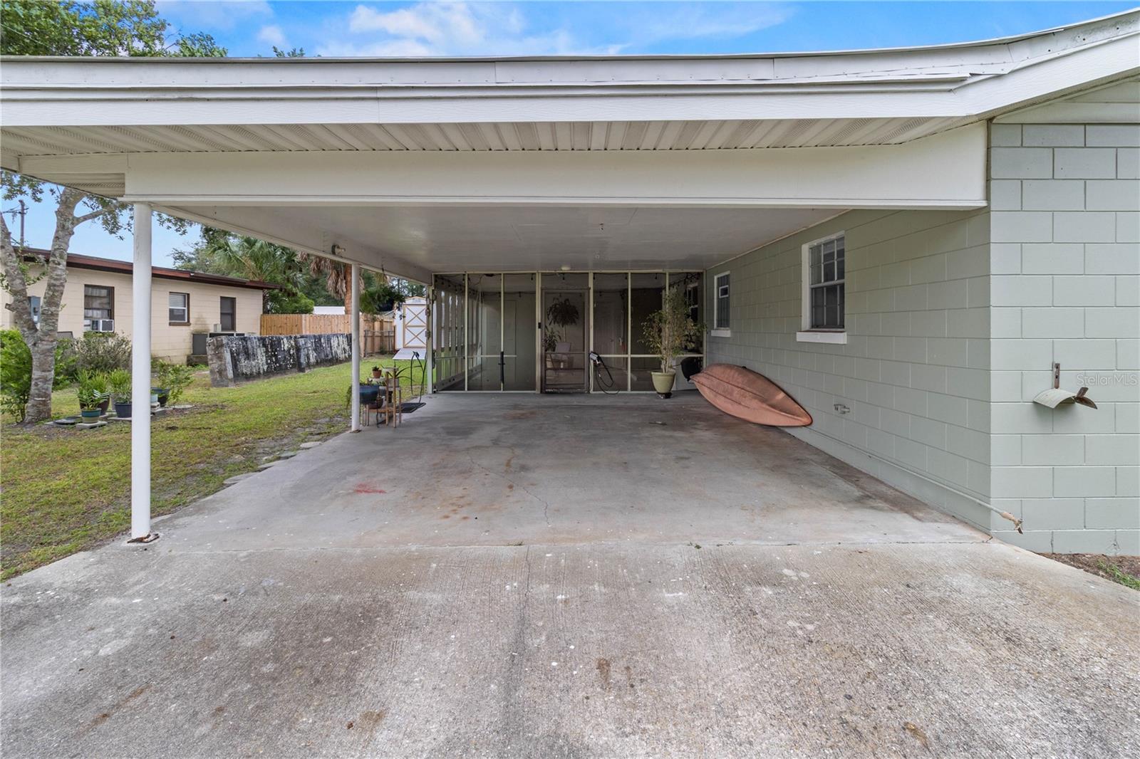 Carport