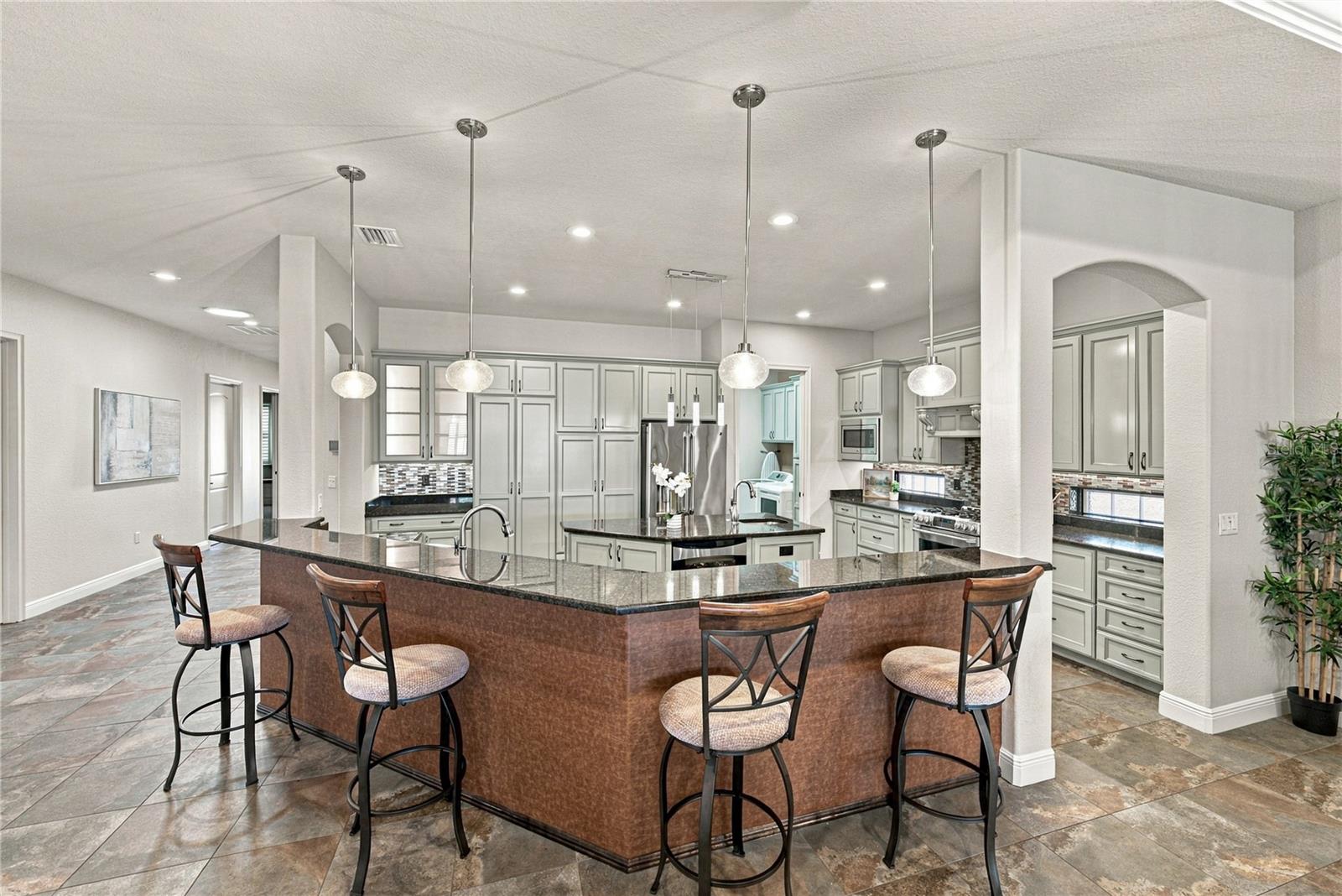 520 HOMECOMING WAY, Polk City, FL 33868
