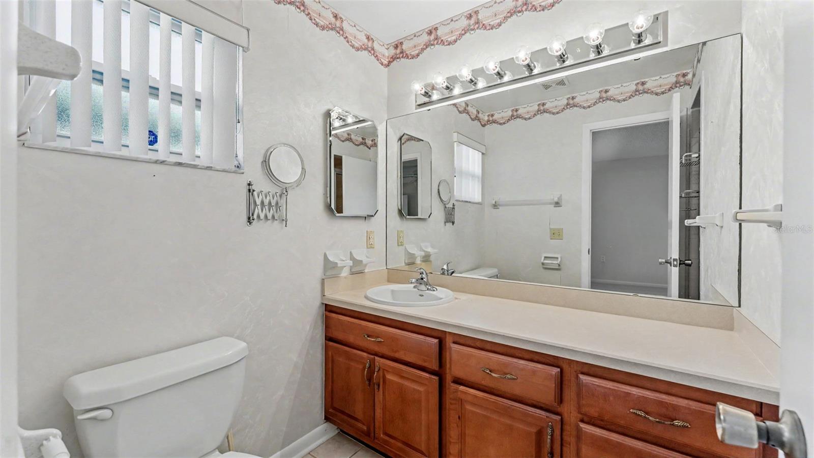 450 NIGHTHAWK DRIVE, Lakeland, FL 33813