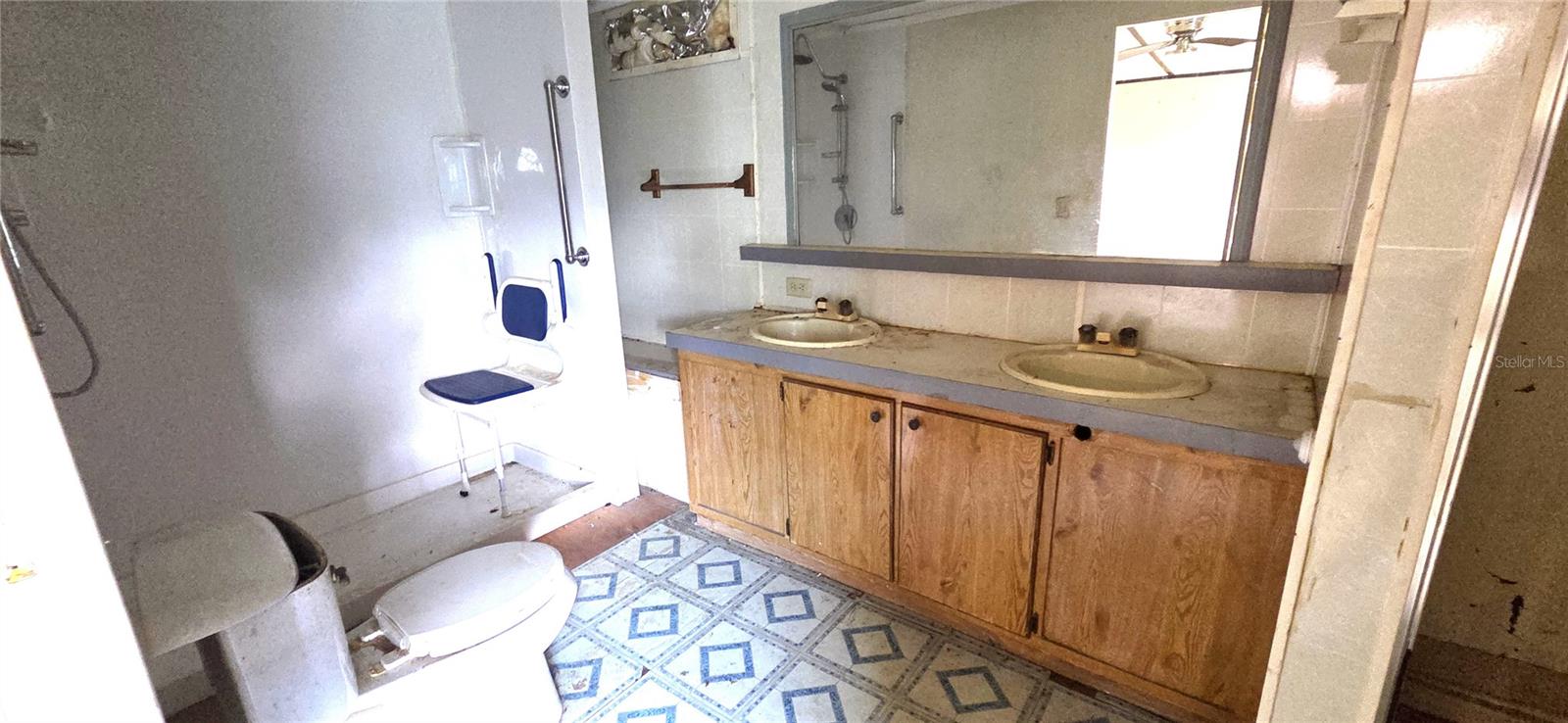 3932 ROLLING HILLS COURT E, #10, Lake Wales, FL 33898