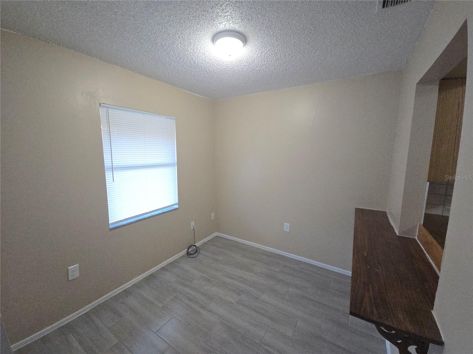 1334 DINING AREA