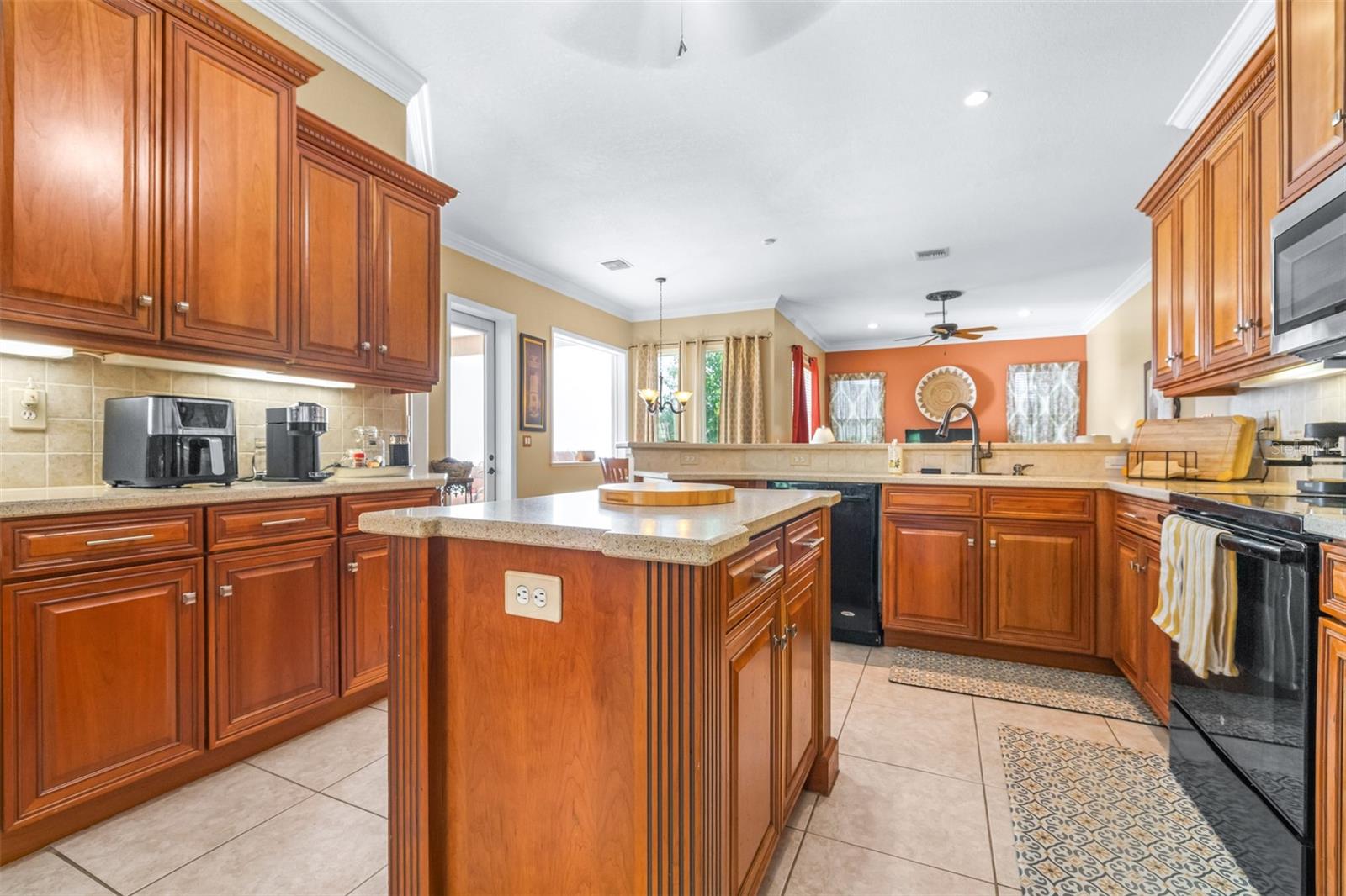 2713 ISLAND DRIVE, Sebring, FL 33872