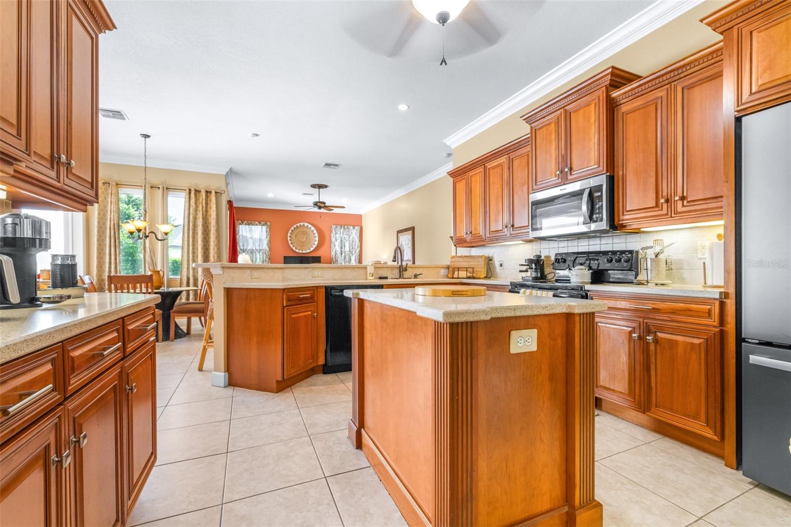 2713 ISLAND DRIVE, Sebring, FL 33872